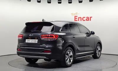 Kia Sorento 2016, 92641 км, за 8775.92 USD
