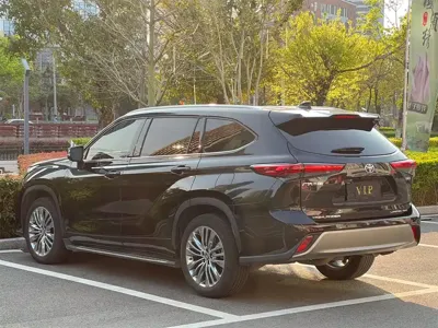 Toyota Highlander 2024, 32000 км, за 31810.31 USD - фото 8