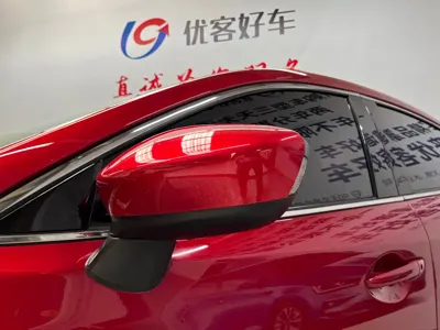 Mazda Atenza 2015, 78000 км, за 5402.65 USD