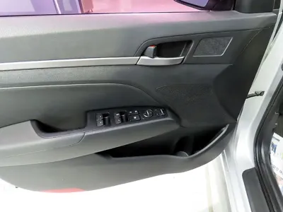 Hyundai Avante 2016, 172858 км, за 3733.07 USD - фото 14