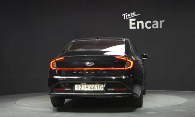 Hyundai Sonata 2021, 48075 км, за 10083.28 USD