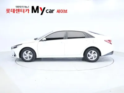Hyundai Avante 2021, 44990 км, за 8397.4 USD
