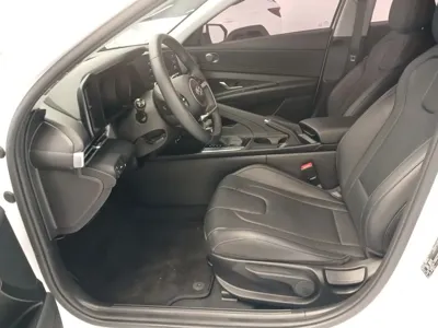 Hyundai Avante 2021, 44990 км, за 8397.4 USD - фото 9