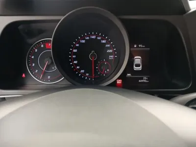 Hyundai Avante 2021, 44990 км, за 8397.4 USD - фото 11