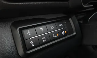 KG_Mobility_Ssangyong TIBOLI 2024, 14588 км, за 11961.25 USD - фото 15