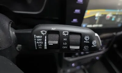 KG_Mobility_Ssangyong TIBOLI 2024, 14588 км, за 11961.25 USD - фото 28