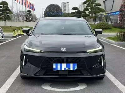 Changan UNI-V 2024, 10000 км, за 10031.41 USD