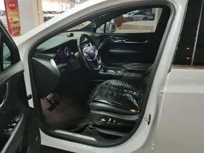 Cadillac XT5 2019, 99200 км, за 13801.97 USD - фото 9