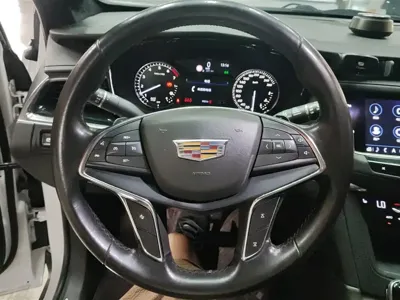 Cadillac XT5 2019, 99200 км, за 13801.97 USD - фото 15