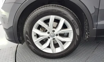Volkswagen Tiguan 2020, 31373 км, за 15547.76 USD