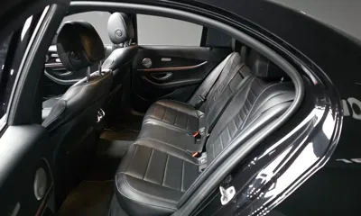Mercedes-Benz E-Class 2023, 47322 км, за 26644.35 USD - фото 26