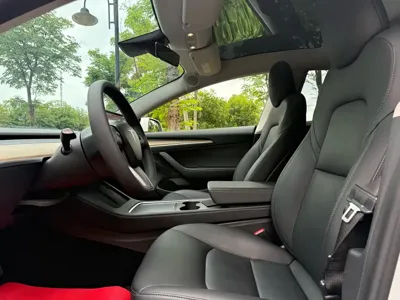 Tesla Model 3 2021, 115000 км, за 16620.24 USD