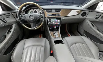 Mercedes-Benz CLS-Class 2010, 101398 км, за 6511.45 USD - фото 7