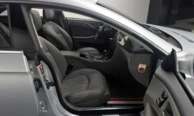 Mercedes-Benz CLS-Class 2010, 101398 км, за 6511.45 USD - фото 10