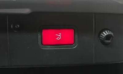 Mercedes-Benz CLS-Class 2010, 101398 км, за 6511.45 USD - фото 20