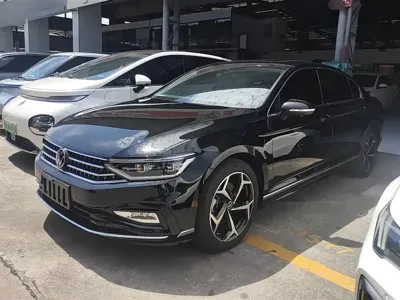 Volkswagen Magotan · 2025 год