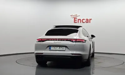 Porsche Panamera 2022, 30393 км, за 74176.19 USD