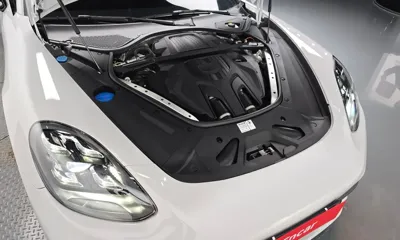 Porsche Panamera 2022, 30393 км, за 74176.19 USD - фото 6
