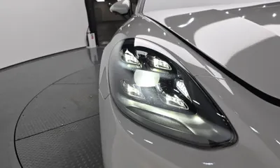 Porsche Panamera 2022, 30393 км, за 74176.19 USD - фото 22