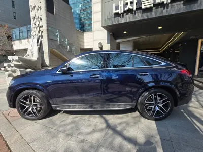 Mercedes-Benz GLE-Class 2022, 107000 км, за 51767.9 USD