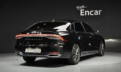 Hyundai Grandeur 2023, 74542 км, за 15432.7 USD