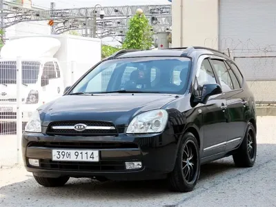 Kia Carens 2007, 148937 км, за 1752.44 USD