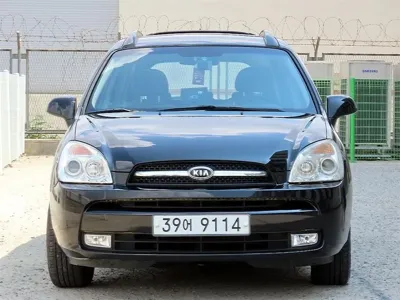 Kia Carens 2007, 148937 км, за 1752.44 USD