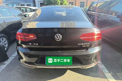 Volkswagen Magotan 2019, 62000 км, за 12025 USD