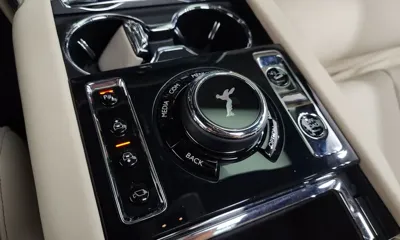 Rolls-Royce Cullinan 2019, 41917 км, за 233031.38 USD - фото 29