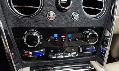 Rolls-Royce Cullinan 2019, 41917 км, за 233031.38 USD - фото 33