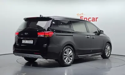 Kia Canival 2015, 223433 км, за 3900.5 USD
