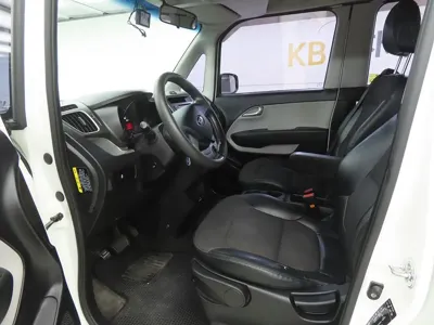 Kia Ray 2015, 144104 км, за 2860.3 USD