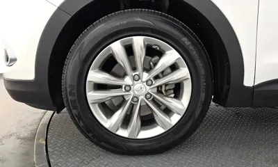 Hyundai Santafe 2018, 110682 км, за 9056.06 USD