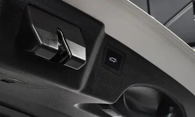 Hyundai Santafe 2018, 110682 км, за 9056.06 USD - фото 20
