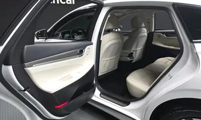 Hyundai Grandeur 2022, 38292 км, за 19537.47 USD - фото 26