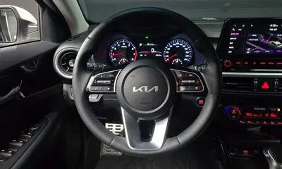 Kia K3 2023, 32514 км, за 18175.91 USD - фото 13