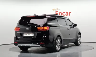 Kia Canival 2019, 93359 км, за 9627.9 USD