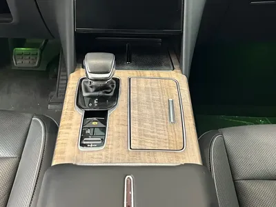 Hongqi Hongqi HS7 2024, 48900 км, за 20481.21 USD - фото 8