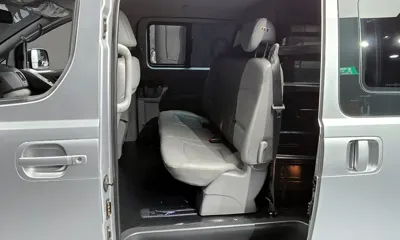 Hyundai Starex 2016, 118098 км, за 7094.06 USD - фото 13