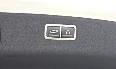 Genesis G80 2023, 66730 км, за 28160.69 USD - фото 32
