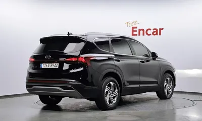 Hyundai Santafe 2021, 42599 км, за 15926.67 USD