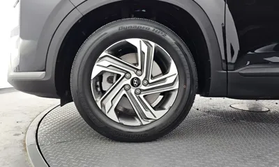 Hyundai Santafe 2021, 42599 км, за 15926.67 USD
