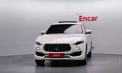 Maserati Levante 2019, 64795 км, за 27522.32 USD
