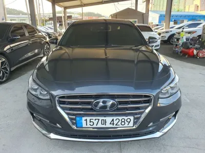 Hyundai Grandeur 2019, 215098 км, за 6254.07 USD