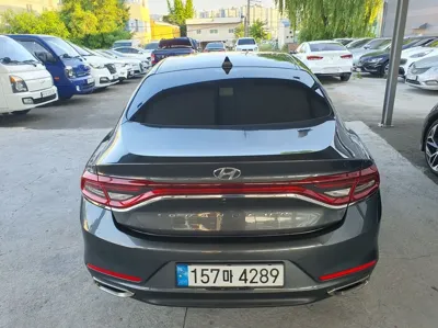 Hyundai Grandeur 2019, 215098 км, за 6254.07 USD