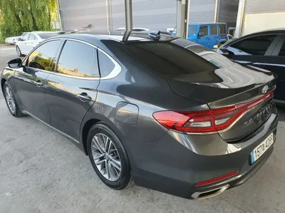 Hyundai Grandeur 2019, 215098 км, за 6254.07 USD - фото 12