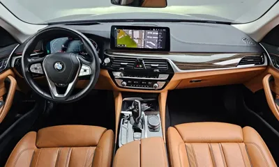 BMW 5-Series 2021, 42056 км, за 21662.07 USD - фото 7