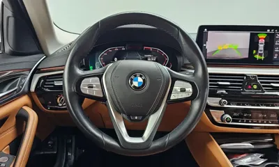 BMW 5-Series 2021, 42056 км, за 21662.07 USD - фото 14