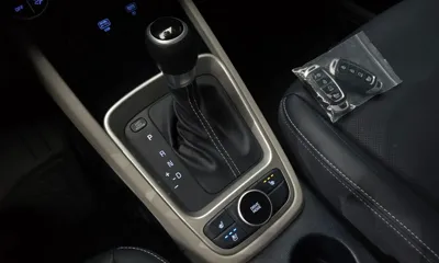 Hyundai Venue 2021, 73757 км, за 8861.76 USD - фото 9