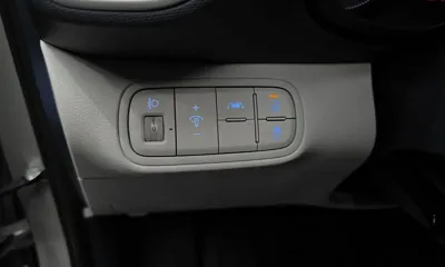 Hyundai Venue 2021, 73757 км, за 8861.76 USD - фото 17